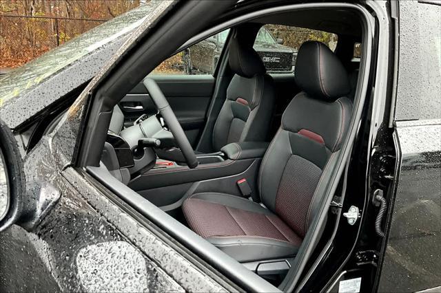 new 2025 Nissan Kicks car, priced at $30,275