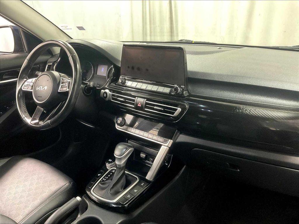 used 2022 Kia Seltos car, priced at $18,300