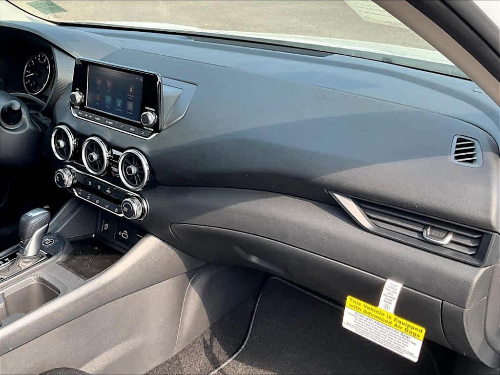 new 2025 Nissan Sentra car, priced at $21,306