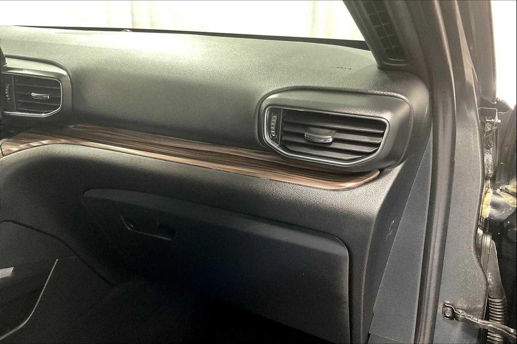 used 2020 Ford Explorer car, priced at $29,900