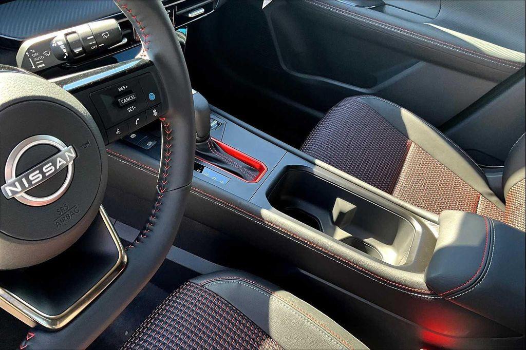 new 2025 Nissan Kicks car, priced at $30,867