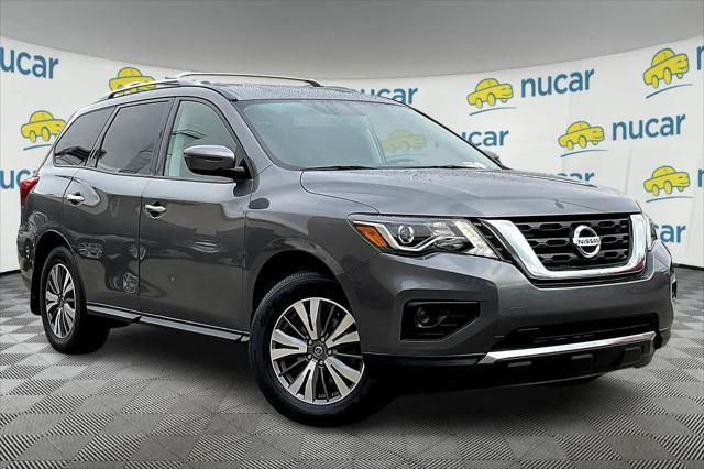 used 2020 Nissan Pathfinder car, priced at $21,697