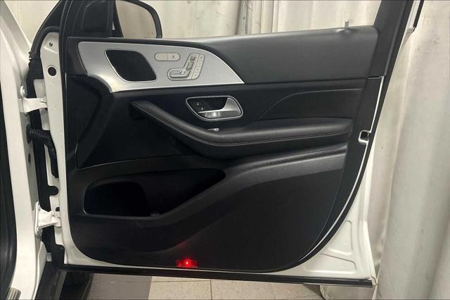 used 2024 Mercedes-Benz GLE 450 Plug-In Hybrid car, priced at $55,900