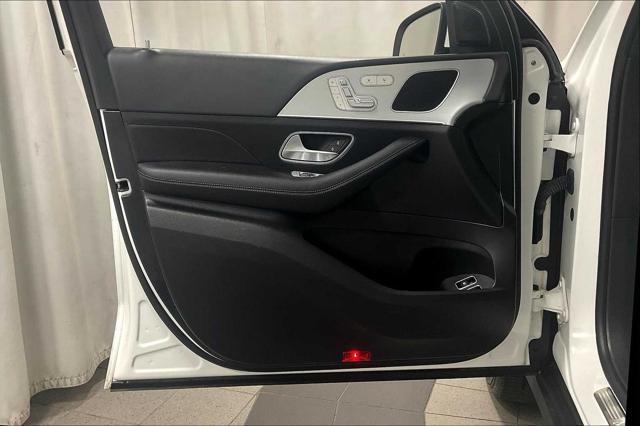 used 2024 Mercedes-Benz GLE 450 Plug-In Hybrid car, priced at $55,900