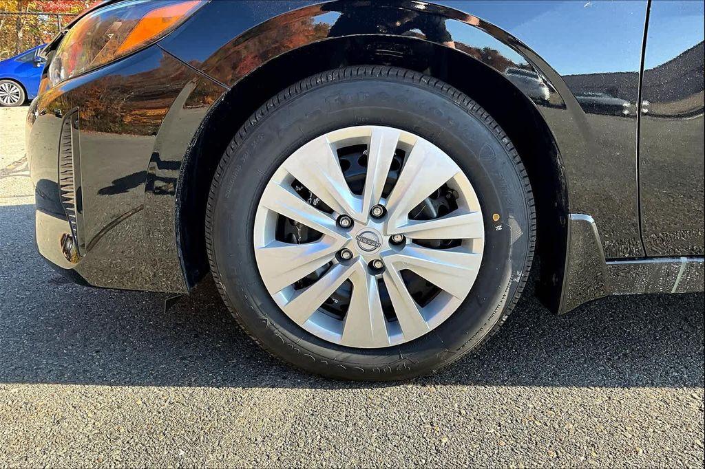 new 2025 Nissan Sentra car, priced at $21,266