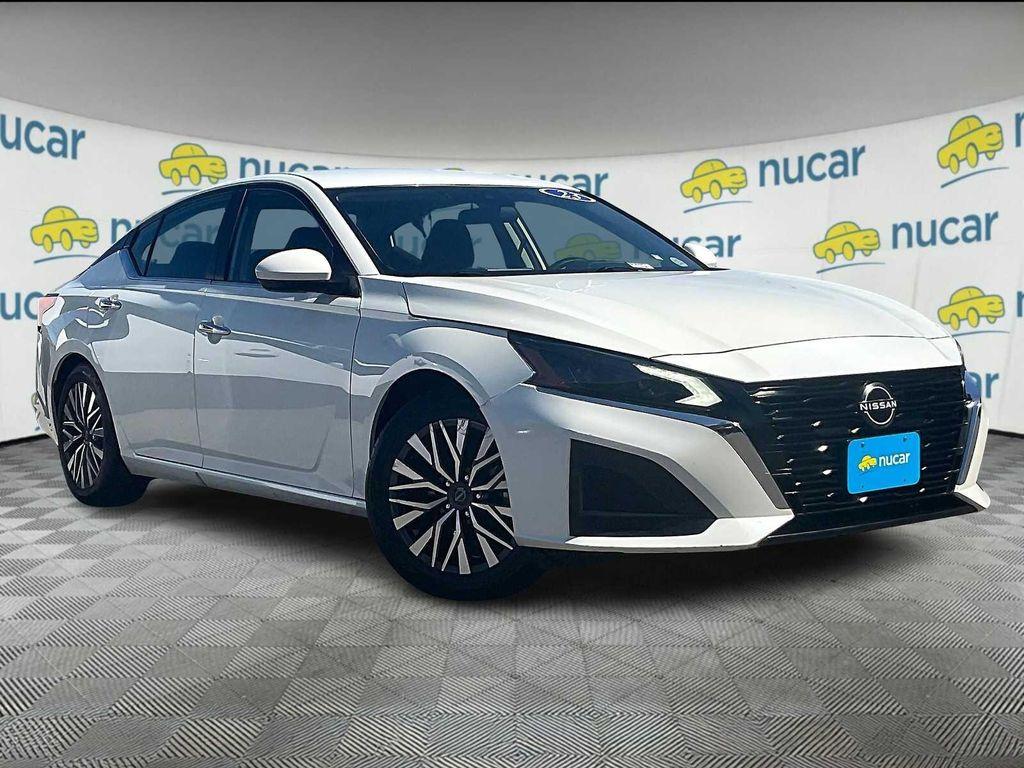 used 2023 Nissan Altima car, priced at $19,900