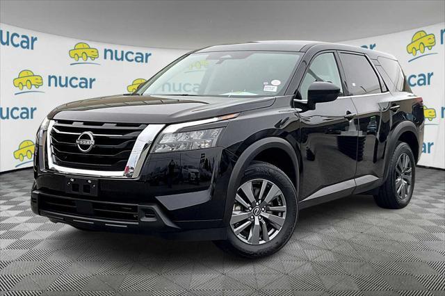 used 2023 Nissan Pathfinder car, priced at $28,400