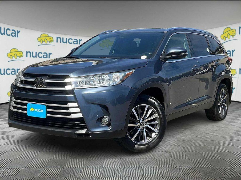 used 2019 Toyota Highlander car, priced at $23,300