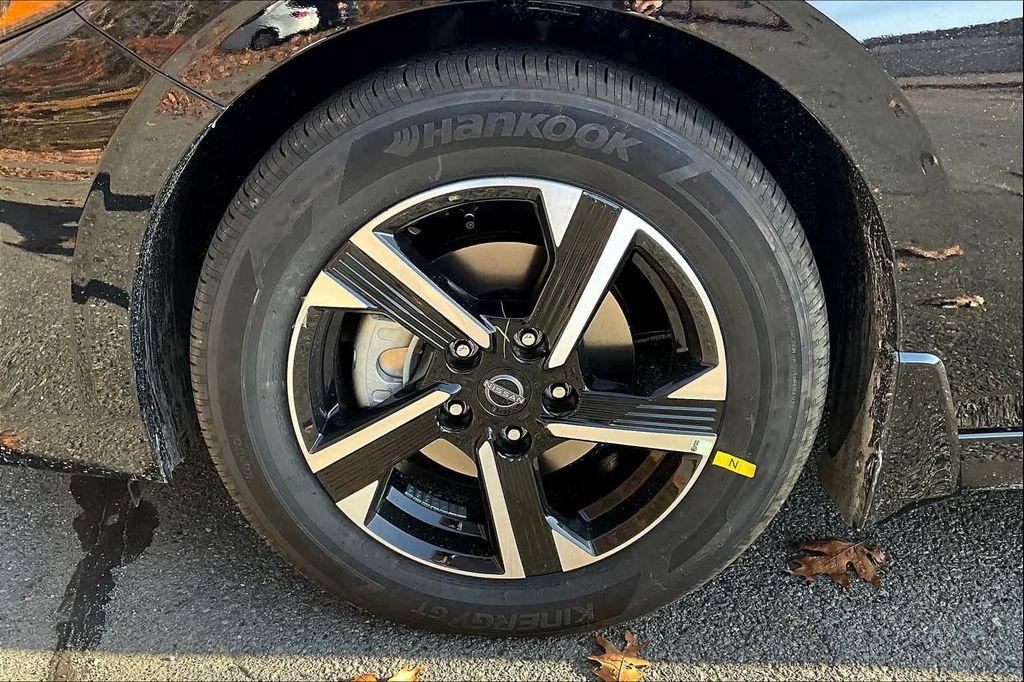 new 2025 Nissan Sentra car, priced at $24,995