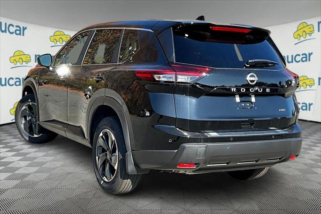 new 2025 Nissan Rogue car, priced at $33,200