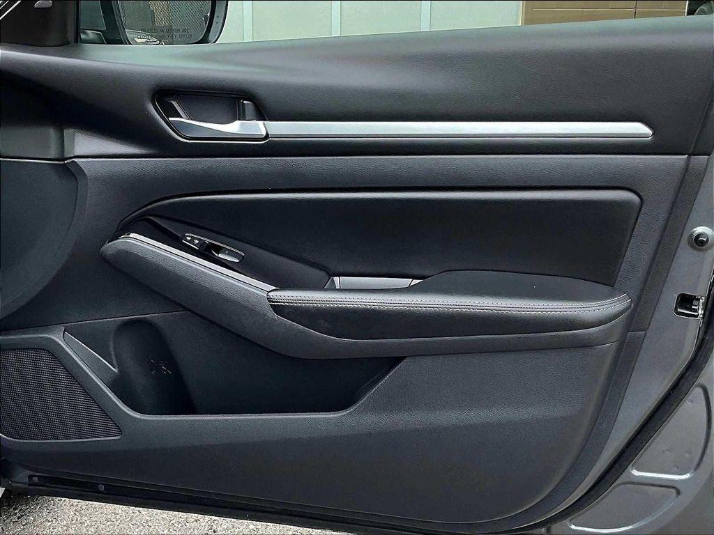 used 2023 Nissan Altima car, priced at $19,300