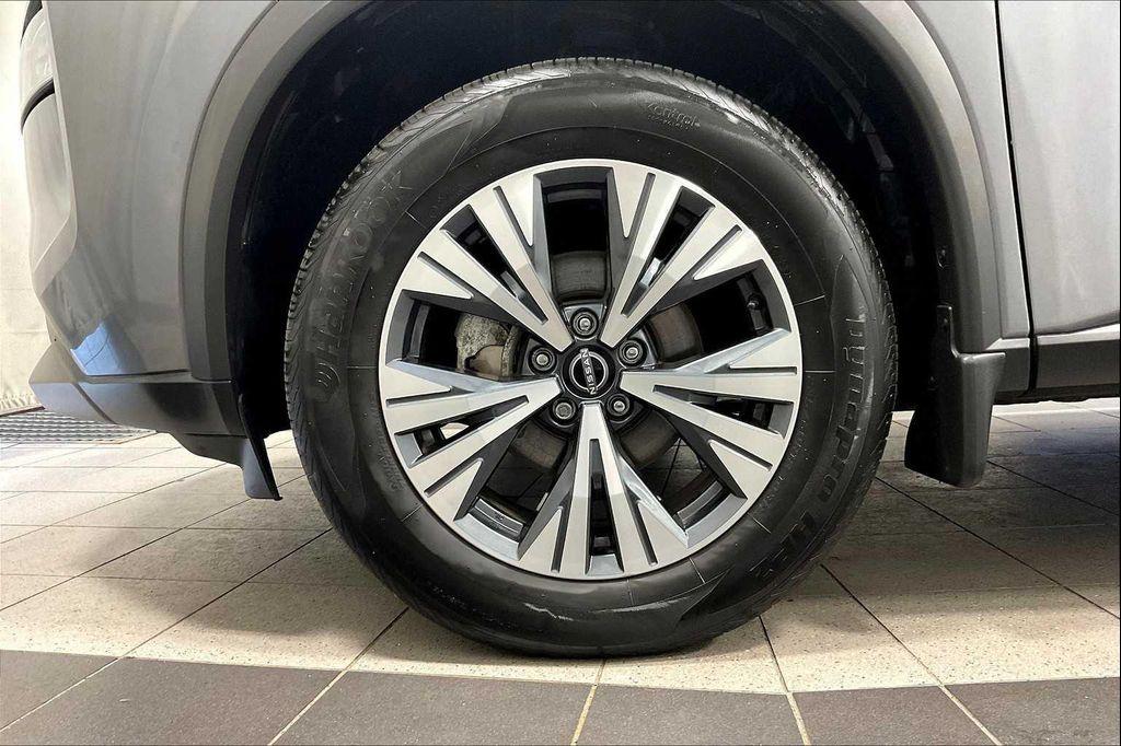 used 2023 Nissan Rogue car, priced at $26,900