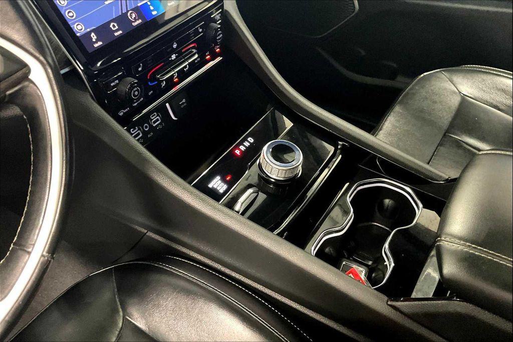 used 2022 Jeep Grand Cherokee car, priced at $32,300
