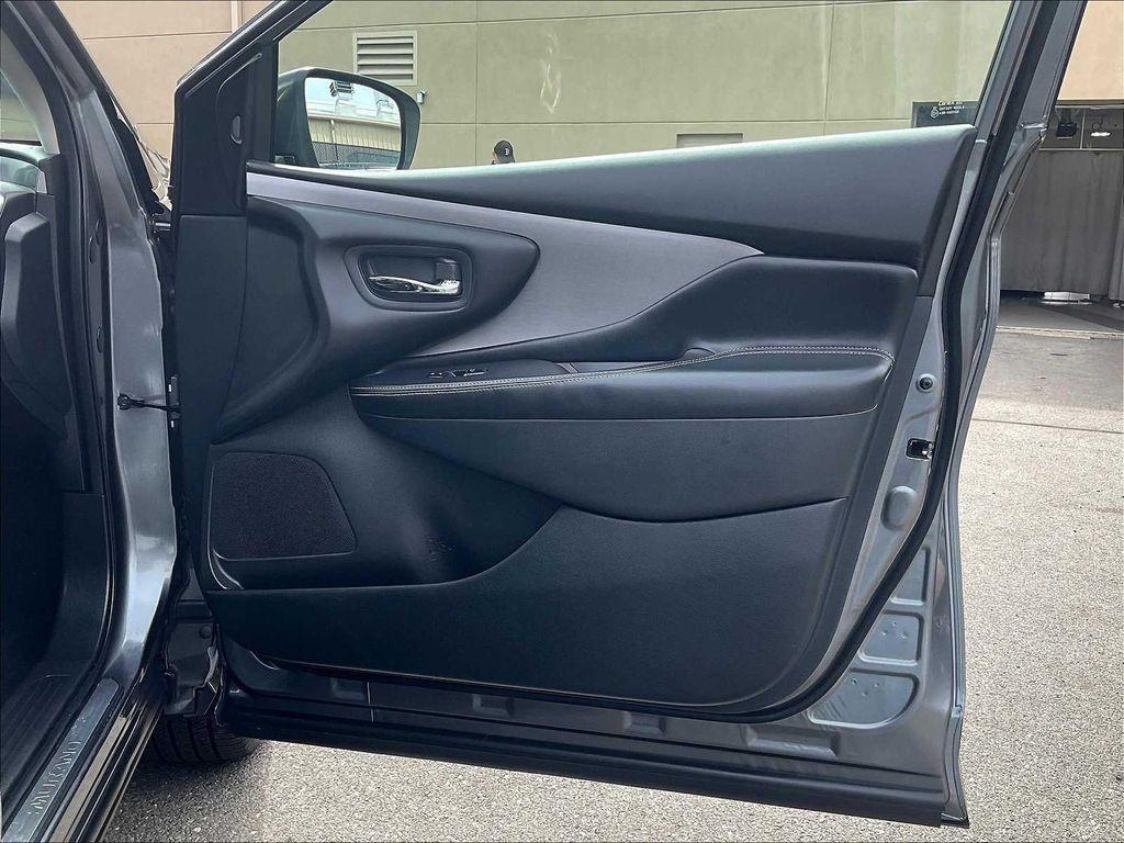 used 2020 Nissan Murano car, priced at $20,000