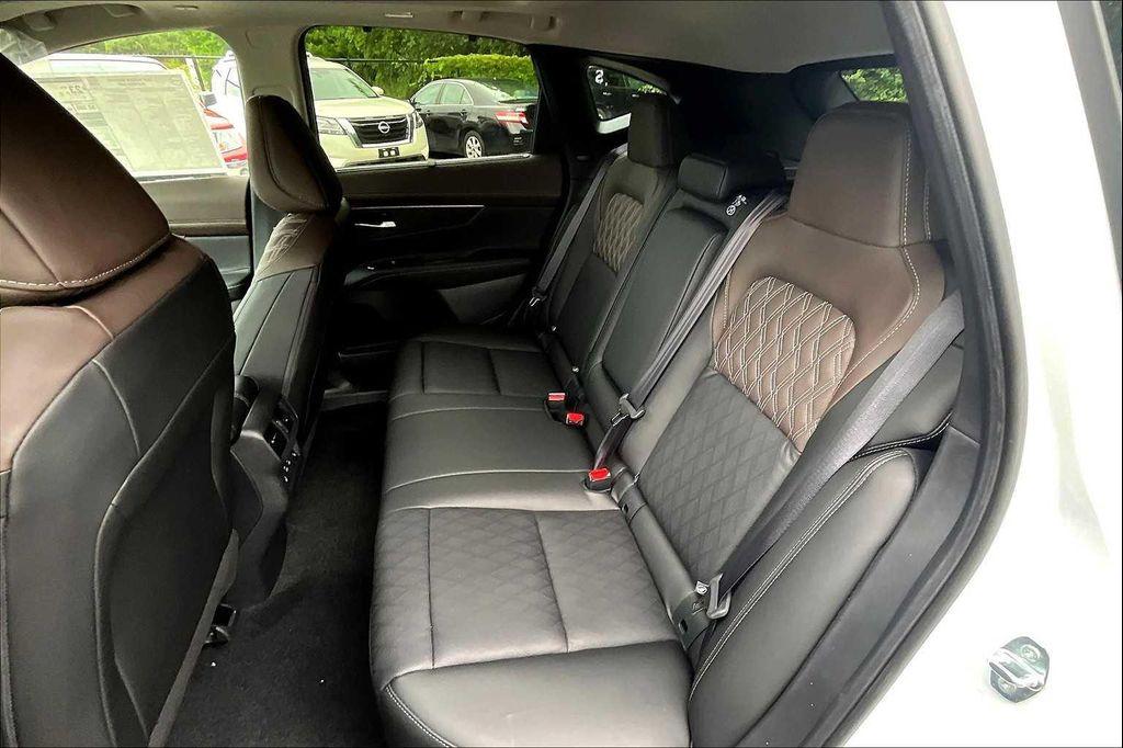 new 2025 Nissan Murano car, priced at $48,582