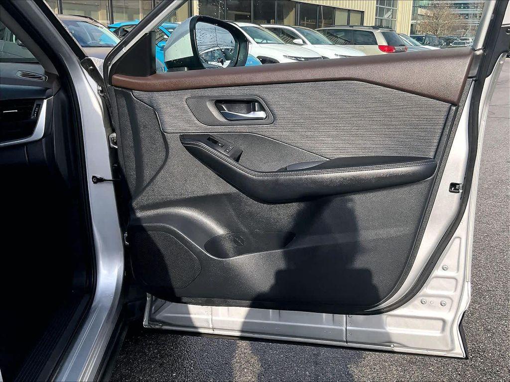 used 2023 Nissan Rogue car, priced at $22,900