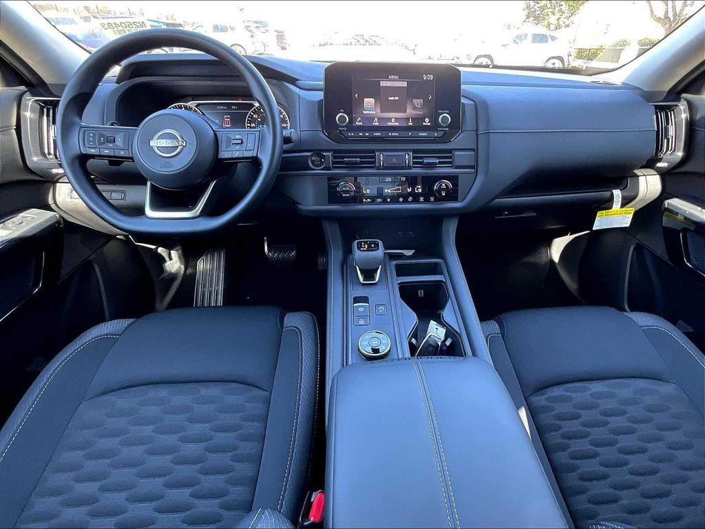 new 2025 Nissan Pathfinder car, priced at $37,177