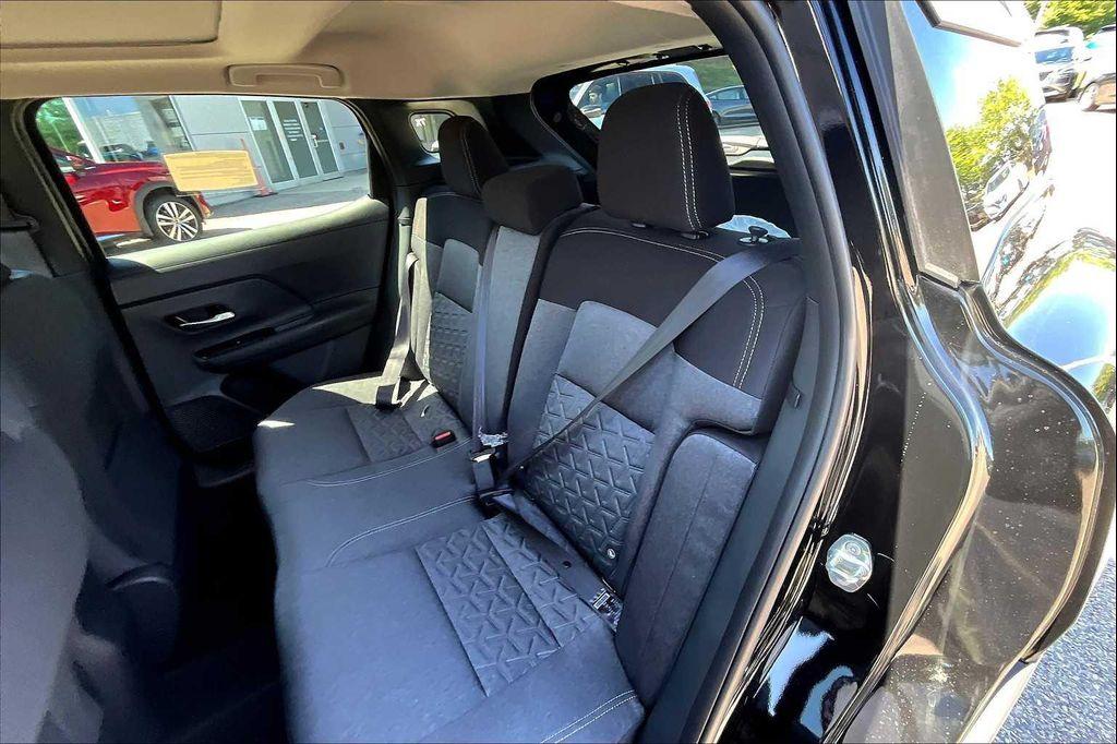 new 2025 Nissan Kicks car, priced at $26,750