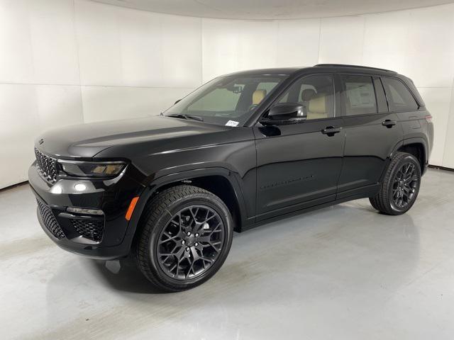 new 2025 Jeep Grand Cherokee car, priced at $64,900