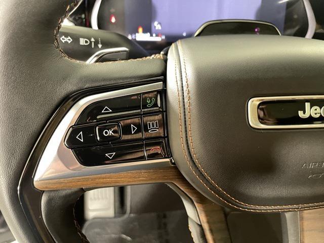 new 2025 Jeep Grand Cherokee car, priced at $64,900