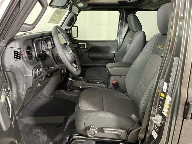 new 2025 Jeep Gladiator car, priced at $50,721