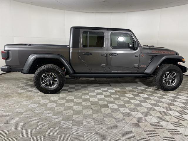new 2025 Jeep Gladiator car, priced at $50,721