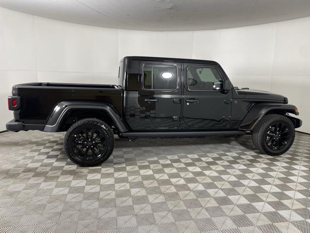 new 2024 Jeep Gladiator car, priced at $43,121