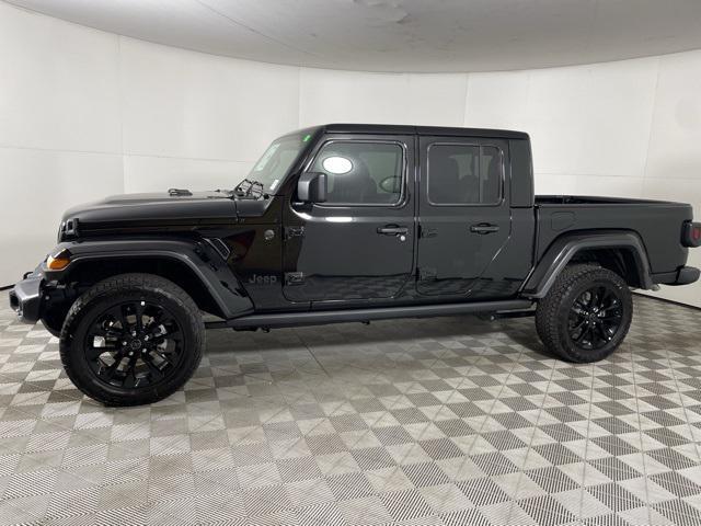 new 2024 Jeep Gladiator car, priced at $43,121