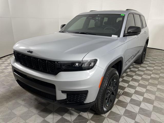 new 2025 Jeep Grand Cherokee L car, priced at $43,775