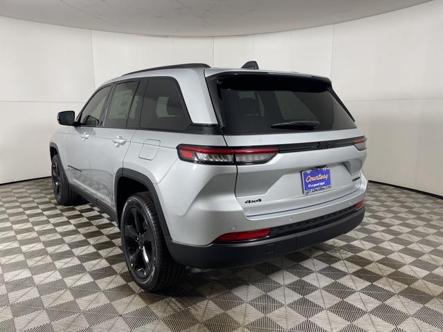 new 2025 Jeep Grand Cherokee car, priced at $48,305