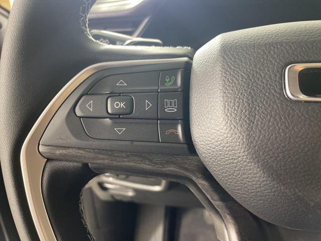 new 2025 Jeep Grand Cherokee car, priced at $48,305