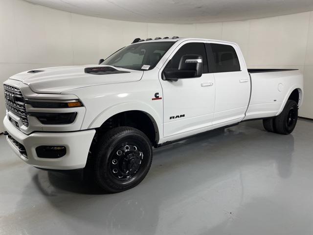 new 2025 Ram 3500 car, priced at $91,960