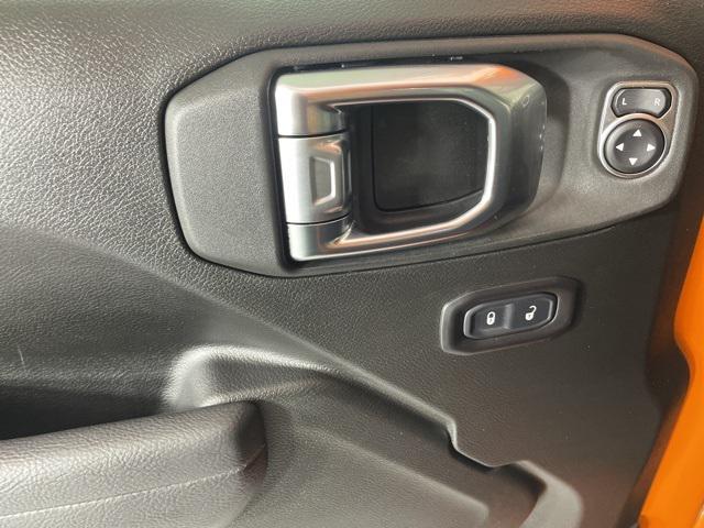 new 2025 Jeep Wrangler car, priced at $44,900