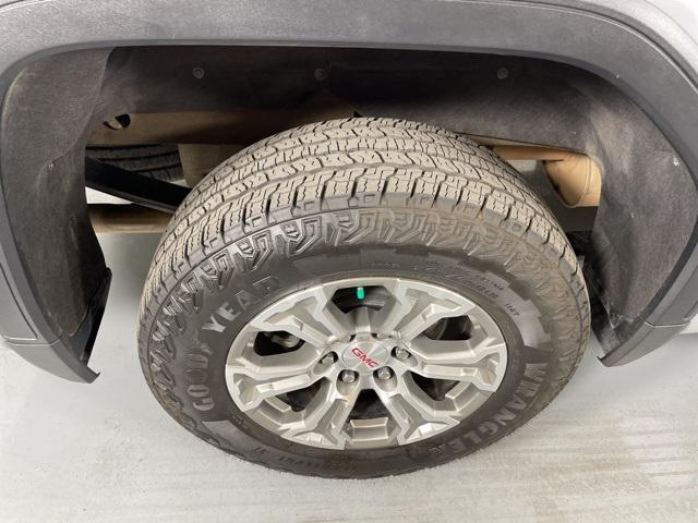 used 2024 GMC Sierra 1500 car, priced at $41,900