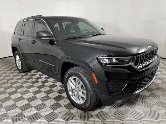 new 2025 Jeep Grand Cherokee car, priced at $39,670