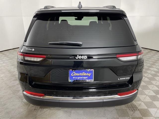 new 2025 Jeep Grand Cherokee car, priced at $39,670