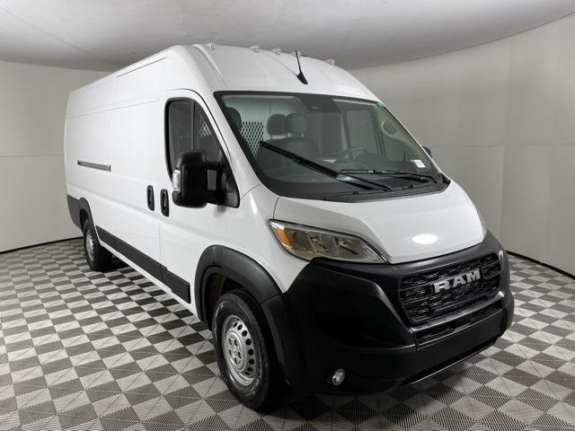 new 2024 Ram ProMaster 3500 car, priced at $51,000