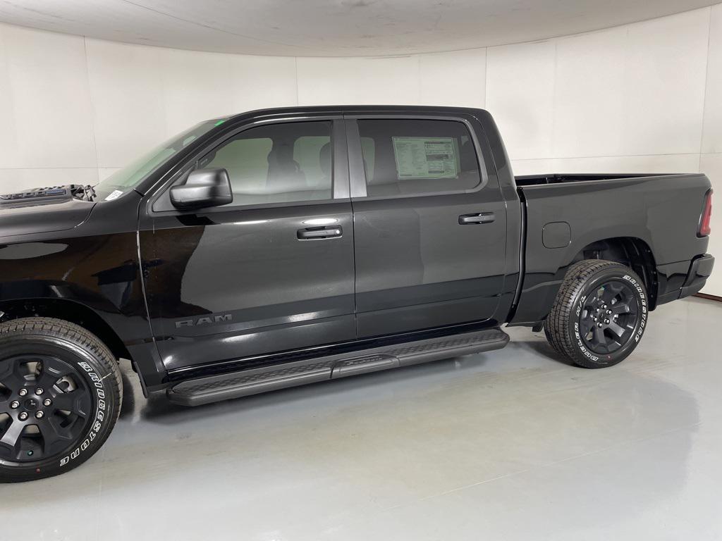 new 2025 Ram 1500 car, priced at $41,673