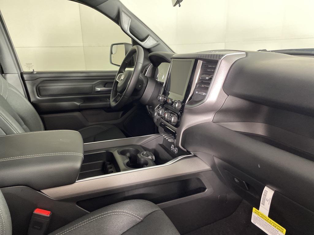 new 2025 Ram 1500 car, priced at $41,673