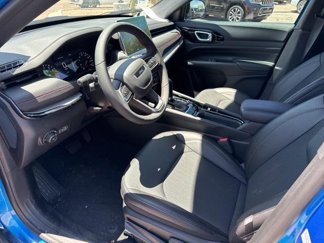 new 2025 Jeep Compass car, priced at $29,900