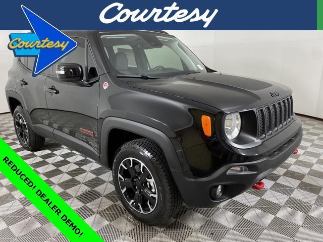 new 2023 Jeep Renegade car, priced at $28,900