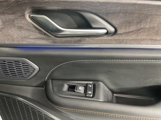 new 2025 Jeep Grand Cherokee L car, priced at $62,900