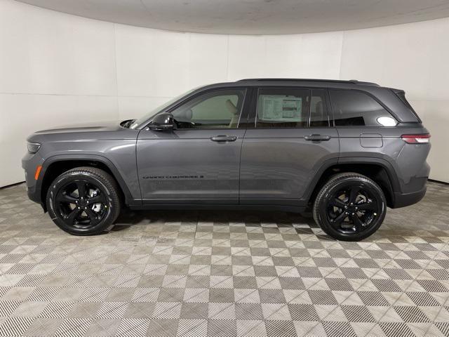 new 2025 Jeep Grand Cherokee car, priced at $47,505