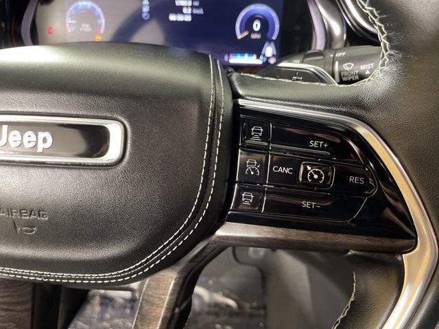 used 2022 Jeep Grand Cherokee car, priced at $36,900