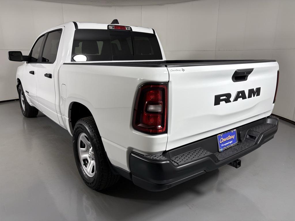 new 2025 Ram 1500 car, priced at $41,565