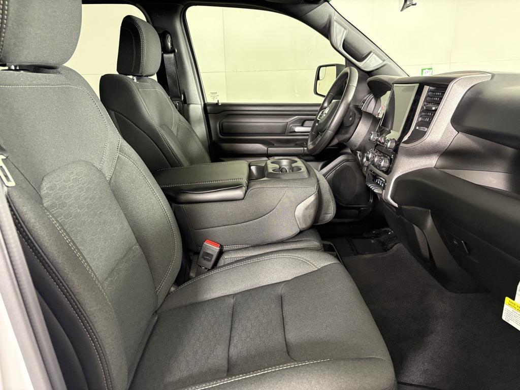 new 2025 Ram 1500 car, priced at $41,565