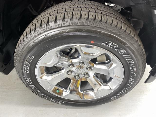 new 2025 Ram 1500 car, priced at $39,627