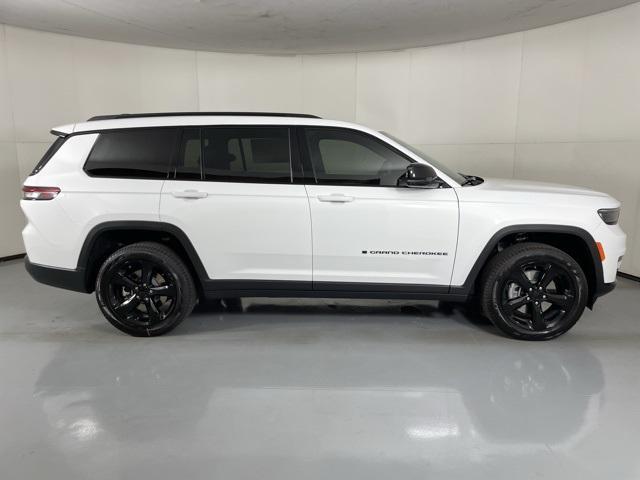 new 2025 Jeep Grand Cherokee L car, priced at $44,900
