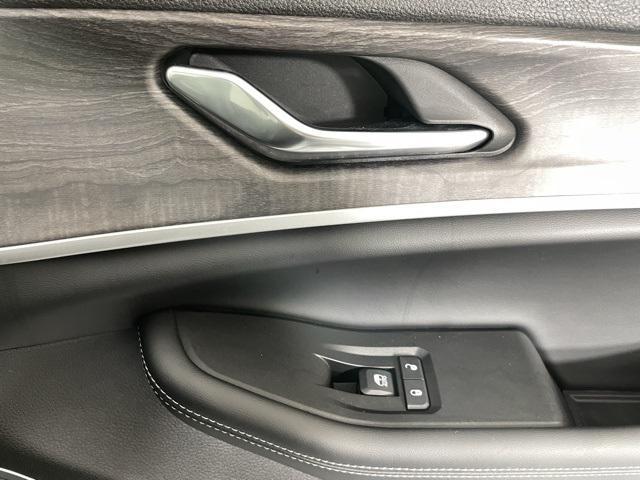 new 2025 Jeep Grand Cherokee L car, priced at $44,900