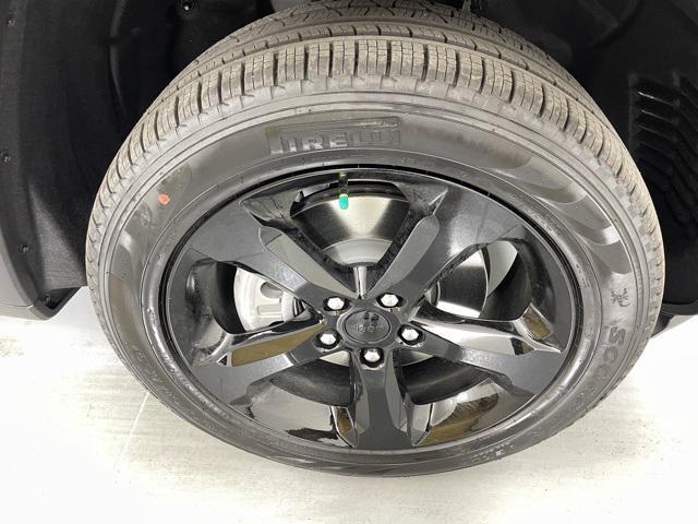 new 2025 Jeep Grand Cherokee L car, priced at $44,900